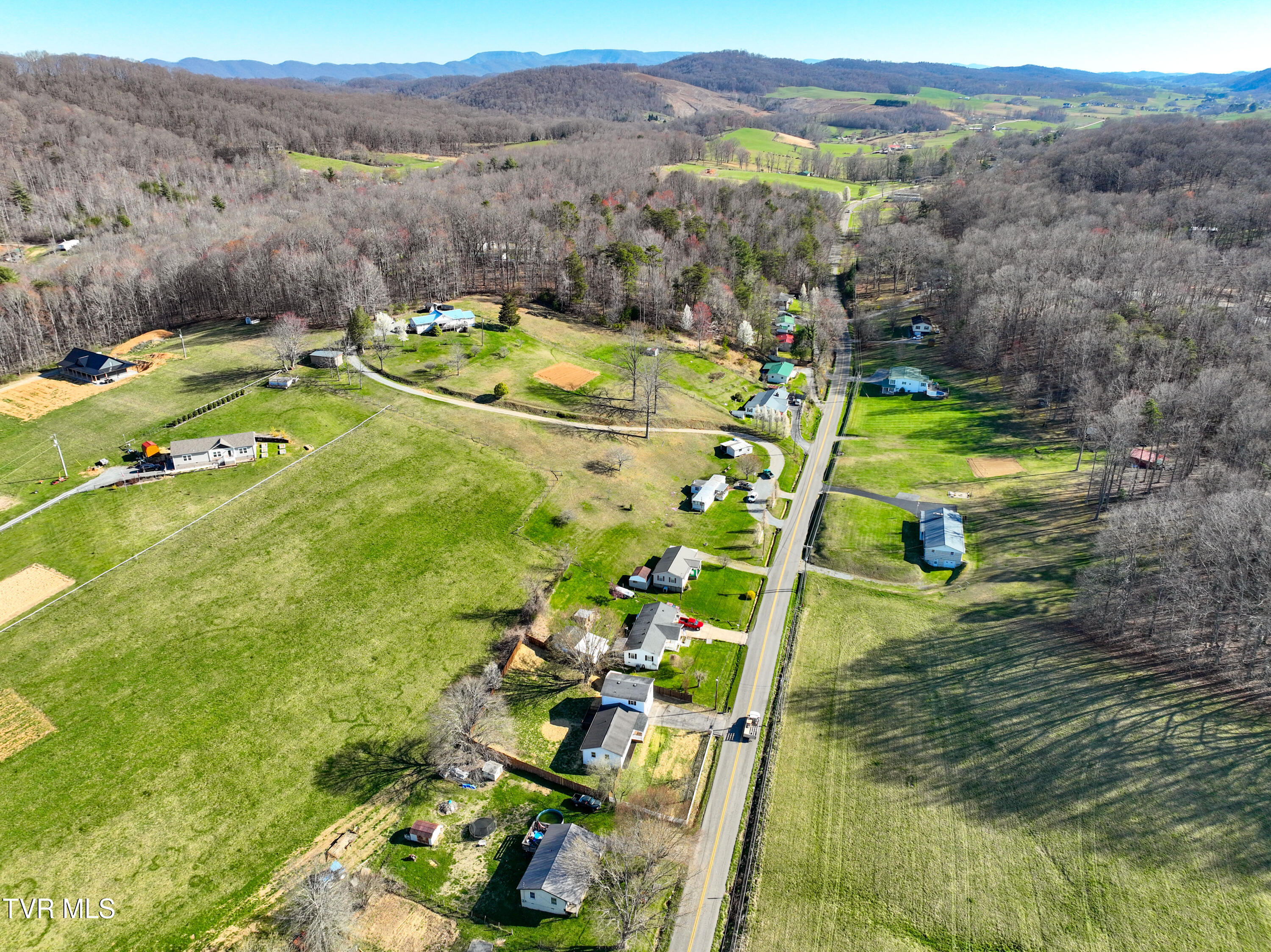 9057 Reedy Creek Road Bristol, VA 24202 - Photo 62 of 62 Reddy Creek Drone-13