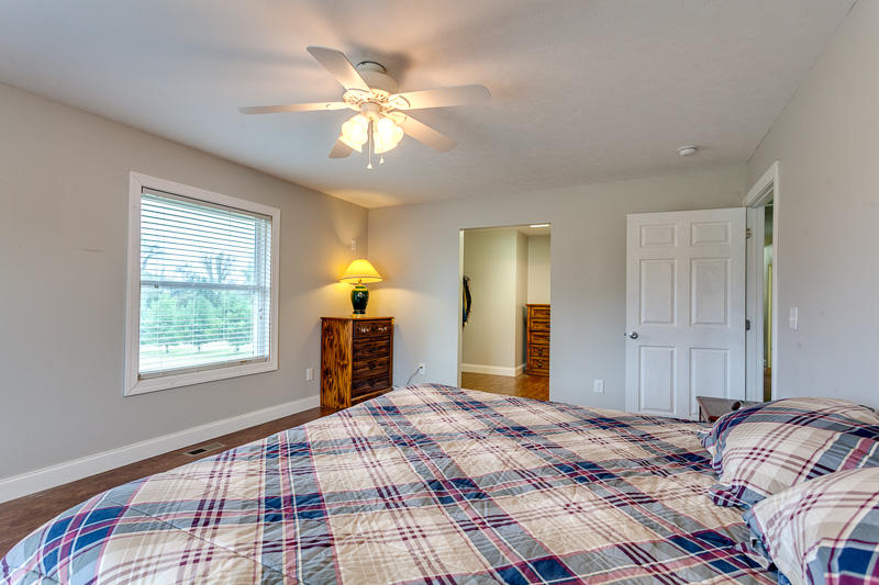 1117 Zirkle Road Dandridge, TN 37725 - Photo 13 of 39 019181002-3-1117ZirkleRdDandridgeTN-SMAL