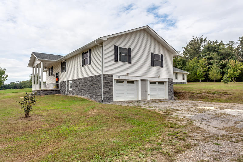 1117 Zirkle Road Dandridge, TN 37725 - Photo 28 of 39 040181002-3-1117ZirkleRdDandridgeTN-SMAL