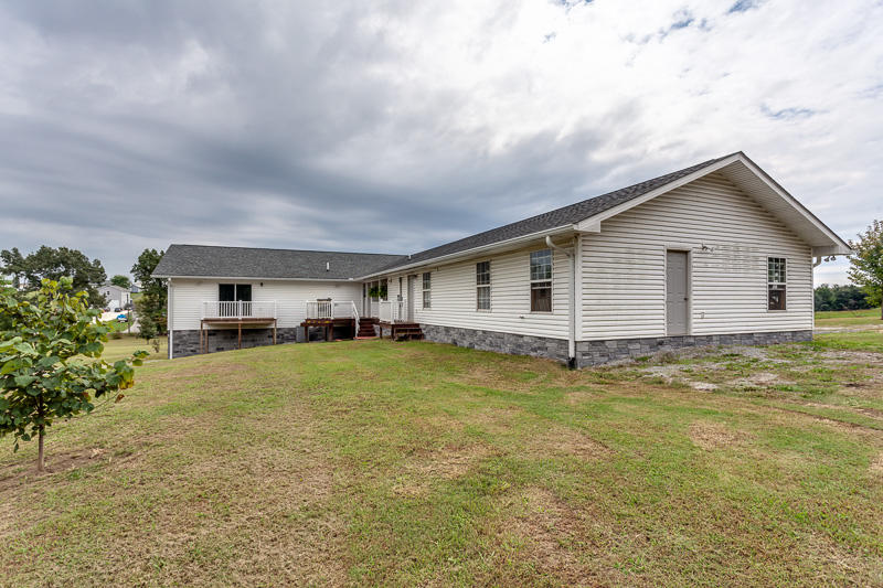 1117 Zirkle Road Dandridge, TN 37725 - Photo 31 of 39 044181002-3-1117ZirkleRdDandridgeTN-SMAL
