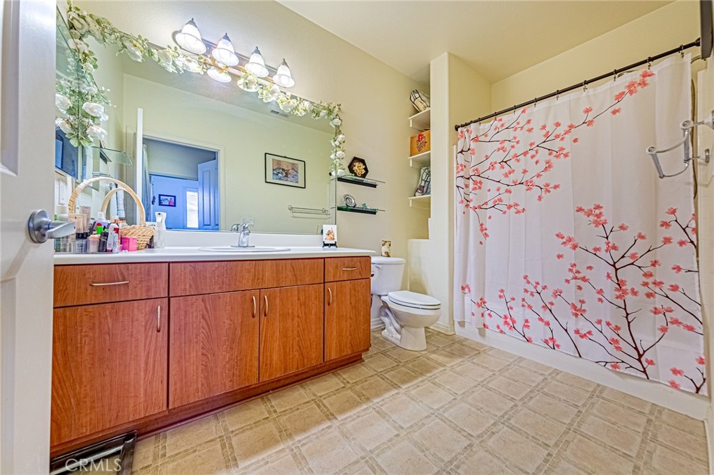 735 Francesca Drive, Unit 202 Walnut, CA 91789 - Photo 21 of 44