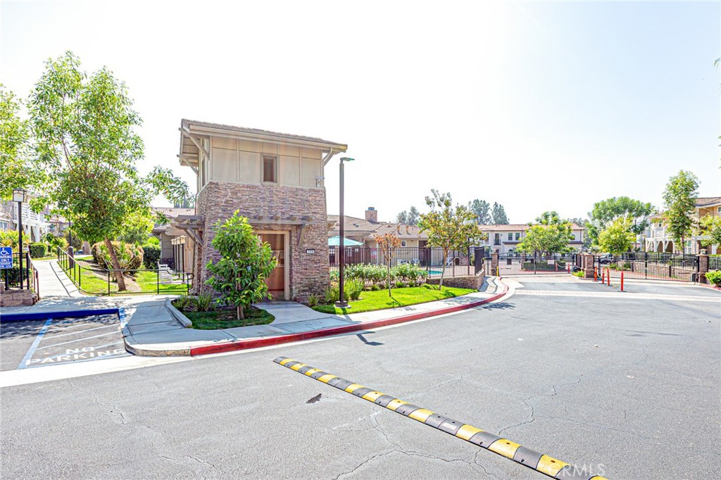735 Francesca Drive, Unit 202 Walnut, CA 91789 - Photo 39 of 44