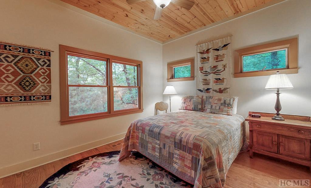 976 Blue Valley Road Highlands, NC 28741 - Photo 20 of 24 Gallery Image 20