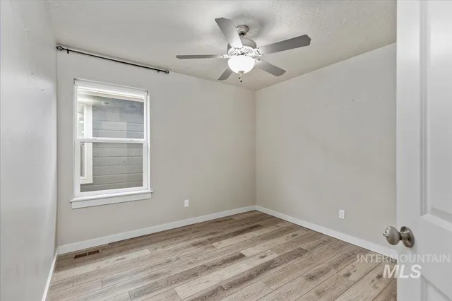 $355,000 | 300 Crimson Circle South, Fruitland, ID 83619