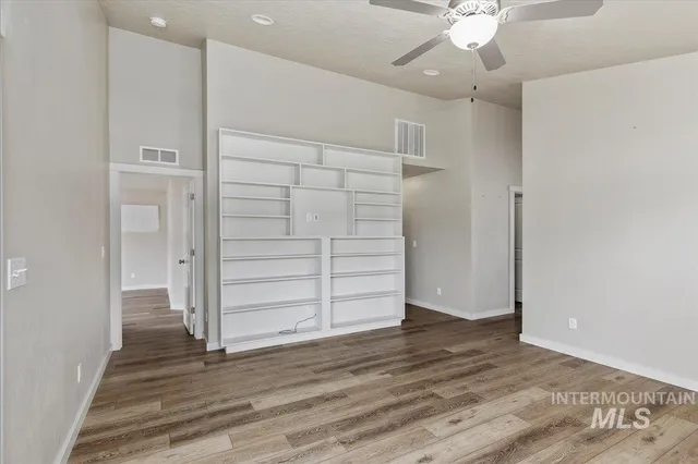 $355,000 | 300 Crimson Circle South, Fruitland, ID 83619