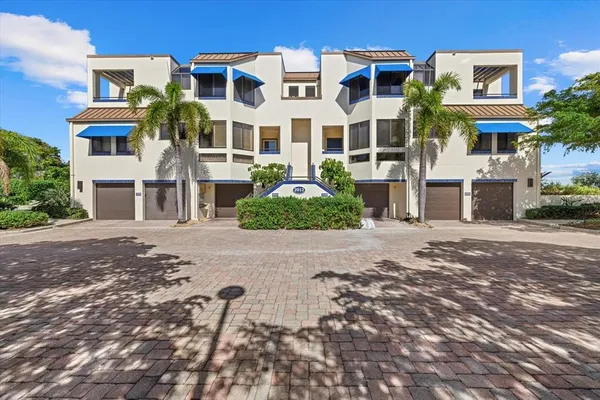 $3,500 | 2012 Harbourside Drive, Unit 2102, Longboat Key, FL 34228