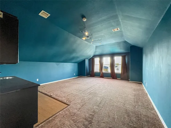 a view of livingroom and window