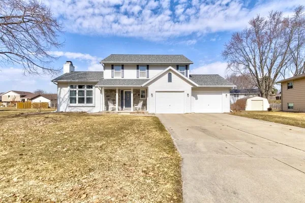 $395,000 | 2149 Cumberland Drive, Green Bay, WI 54311