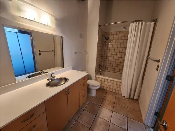 $1,895 | 195 Arizona Avenue Northeast, Unit 149, Atlanta, GA 30307