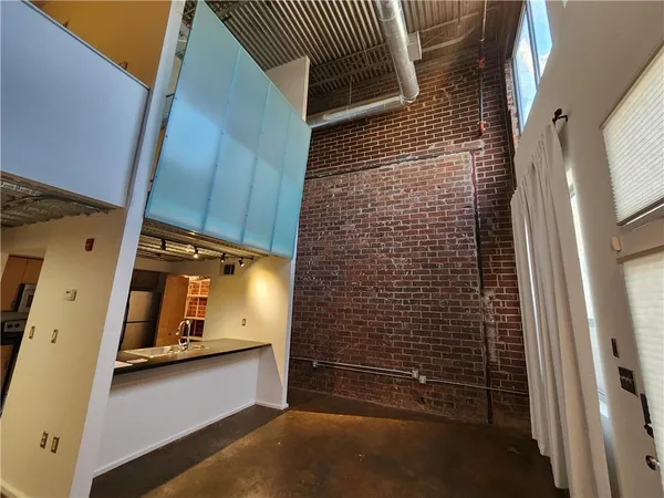 $1,895 | 195 Arizona Avenue Northeast, Unit 149, Atlanta, GA 30307