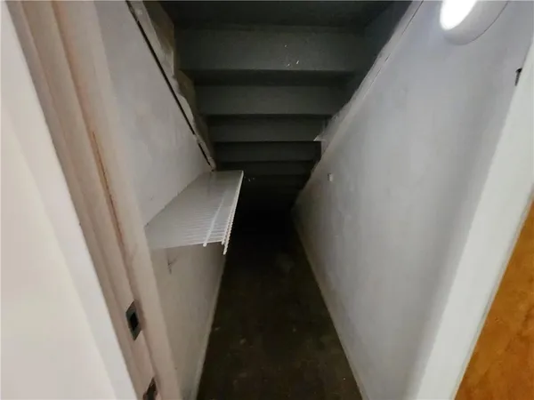 $1,895 | 195 Arizona Avenue Northeast, Unit 149, Atlanta, GA 30307