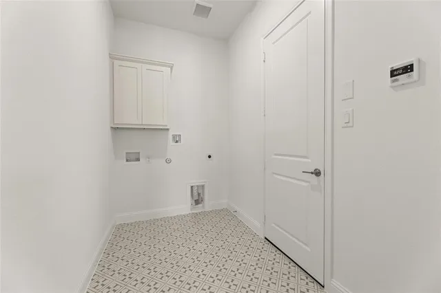 $574,900 | 1001 Emerald Trce Drive, Justin, TX 76247