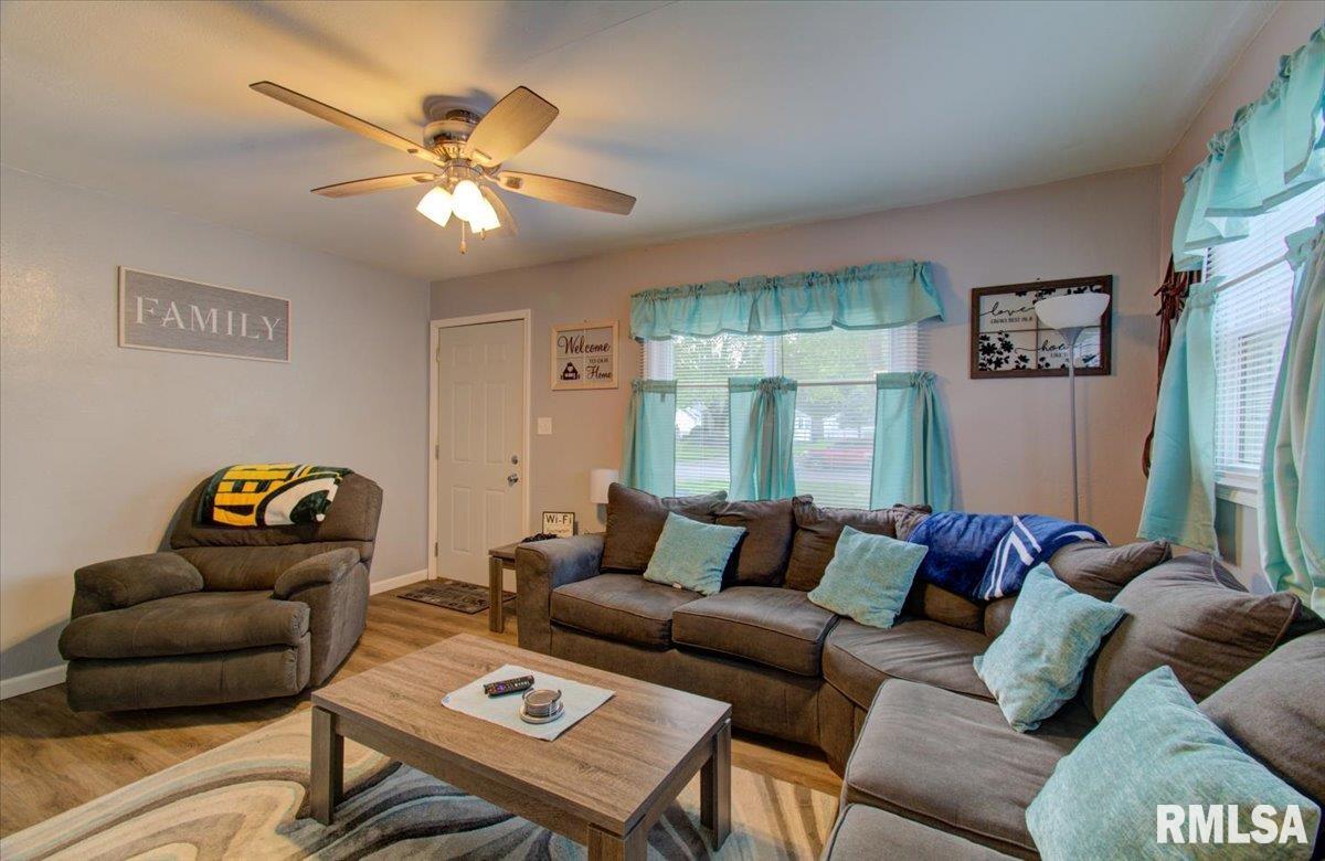1012 North Ohio Street Springfield, IL 62702 - Photo 2 of 41 Gallery Image 2