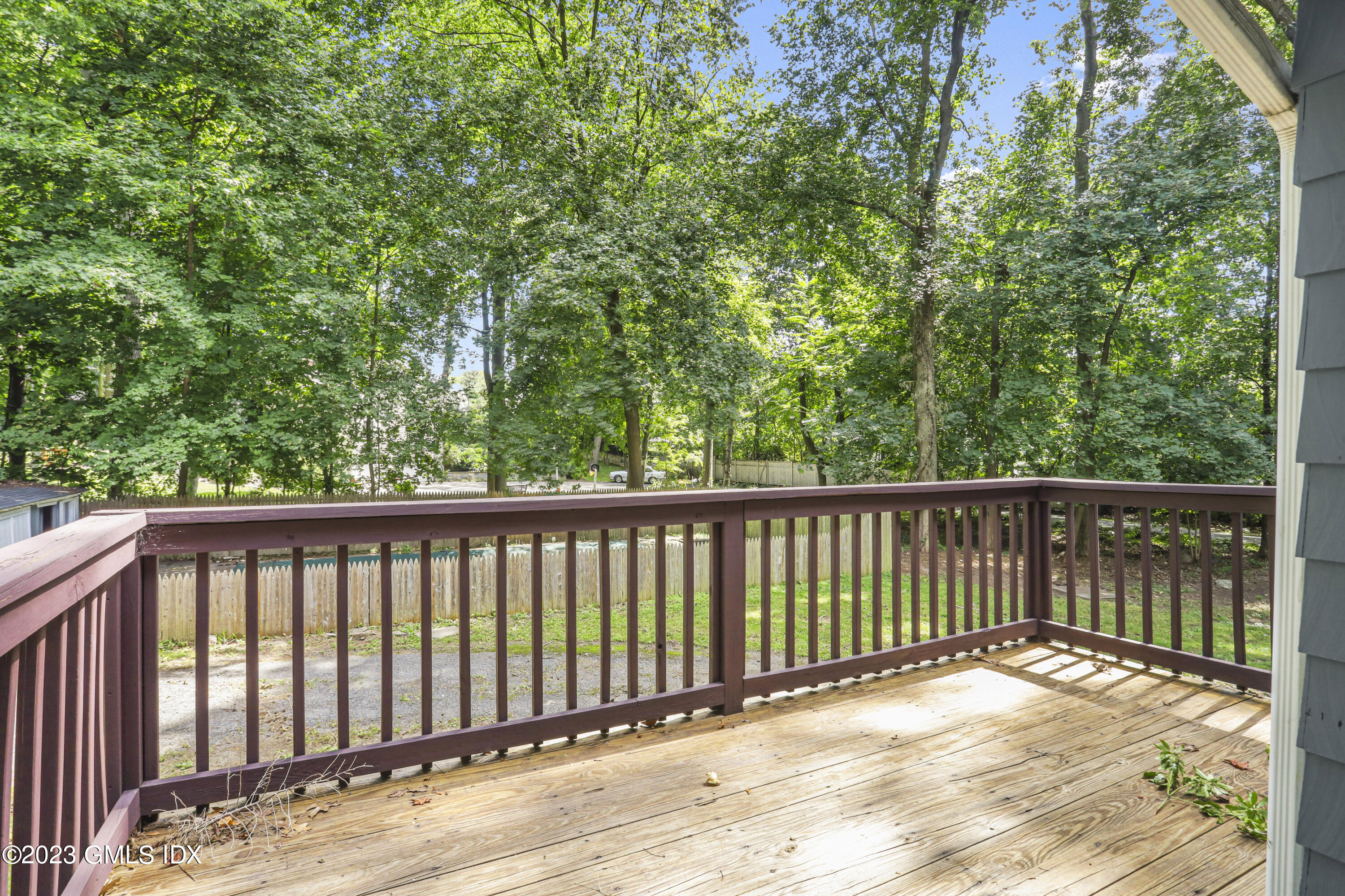 33 Breezemont Avenue Riverside, CT 06878 - Photo 9 of 31 a view of balcony with wooden floor