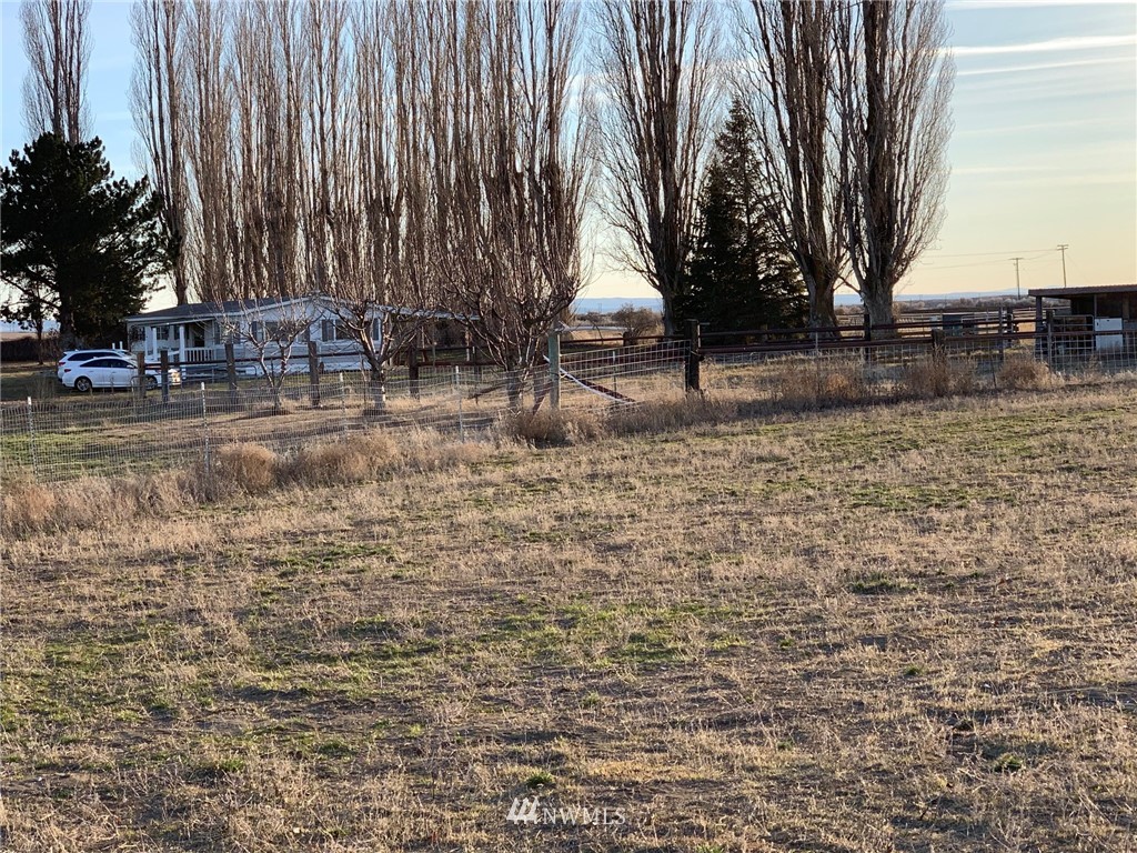 5648 North Frontage Road Northeast Moses Lake, WA 98837 - Photo 18 of 23 Gallery Image 18