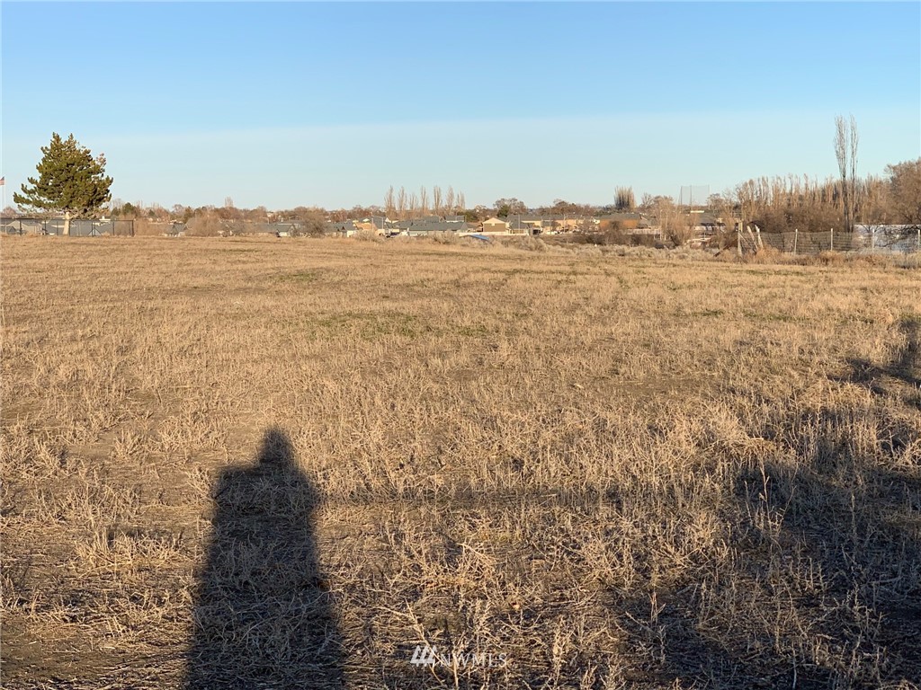 5648 North Frontage Road Northeast Moses Lake, WA 98837 - Photo 21 of 23 Gallery Image 21