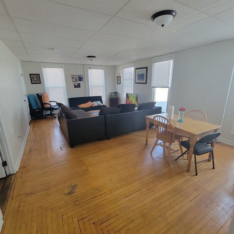 19 South Street Fall River, MA 02721 - Photo 9 of 11 Gallery Image 9