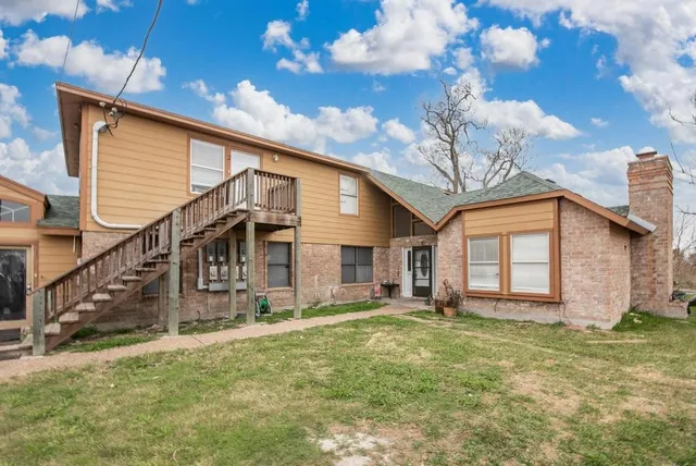 $819,900 | 4107 Highway 35 South, Rockport, TX 78382