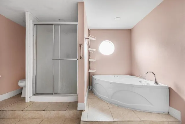 $819,900 | 4107 Highway 35 South, Rockport, TX 78382