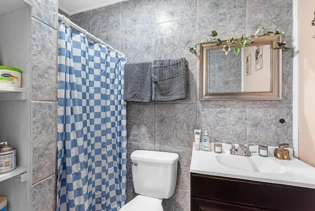 $819,900 | 4107 Highway 35 South, Rockport, TX 78382