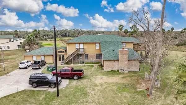 $819,900 | 4107 Highway 35 South, Rockport, TX 78382