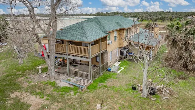 $819,900 | 4107 Highway 35 South, Rockport, TX 78382