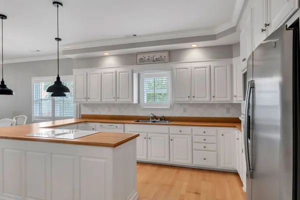 $345,900 | 520 Lautzenheiser Place, Monteagle, TN 37356