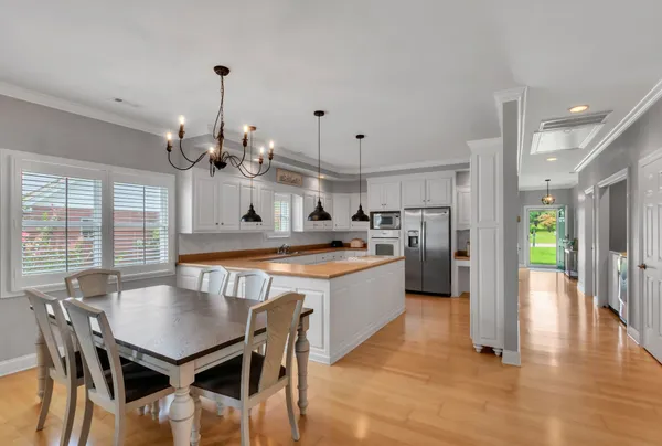 $345,900 | 520 Lautzenheiser Place, Monteagle, TN 37356