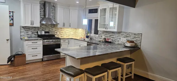 $2,000 | 1364 Evergreen Avenue, Rotterdam, NY 12306