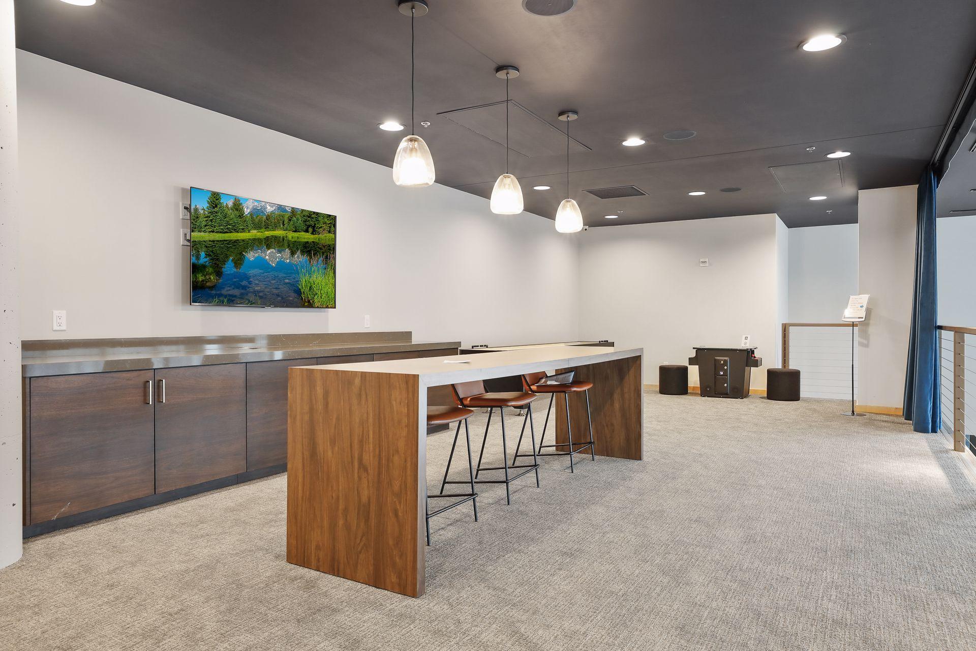 215 10th Avenue South, Unit 533 Minneapolis, MN 55415 - Photo 33 of 65 Gallery Image 33