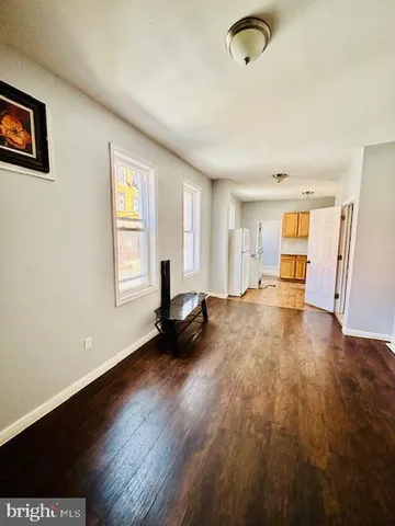 $1,100 | 240-42 West Glenwood Avenue, Philadelphia, PA 19140