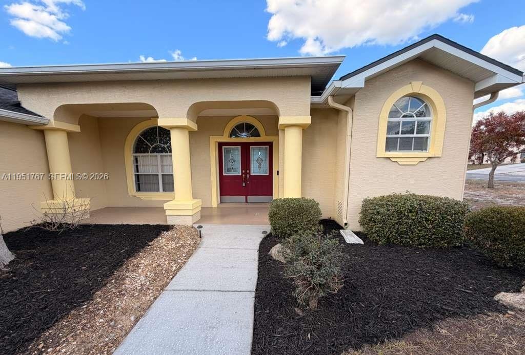 6229 Gainsboro Avenue Spring Hill, FL 34609 - Photo 3 of 25 a front view of a house