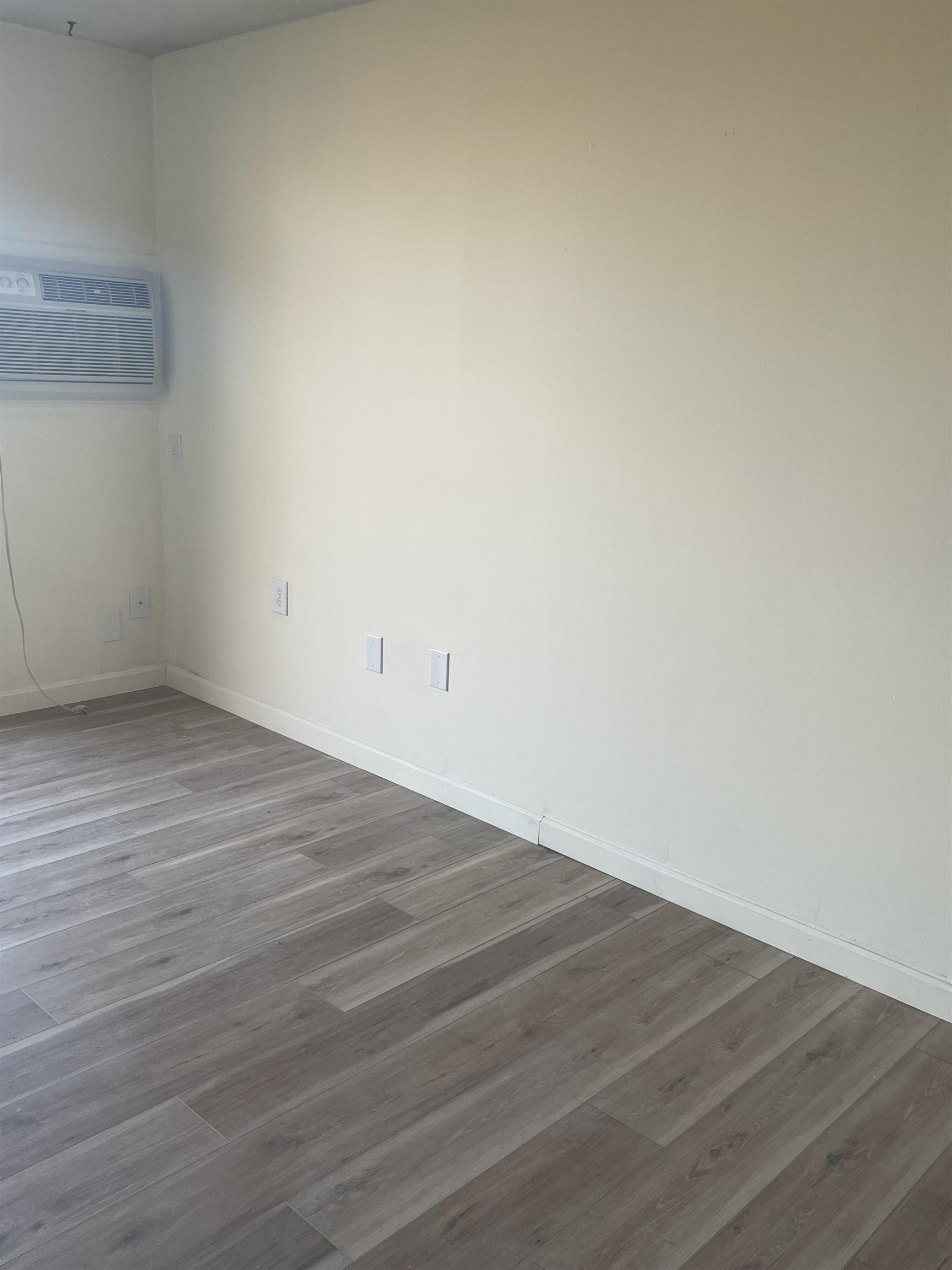 502 High Street, Unit 305 Hampton, NH 03842 - Photo 3 of 5