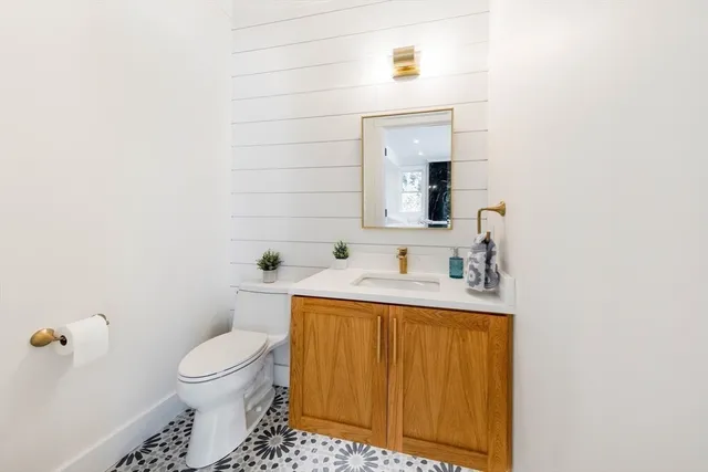 $3,536,900 | 3 Colburn Street, Gloucester, MA 01930