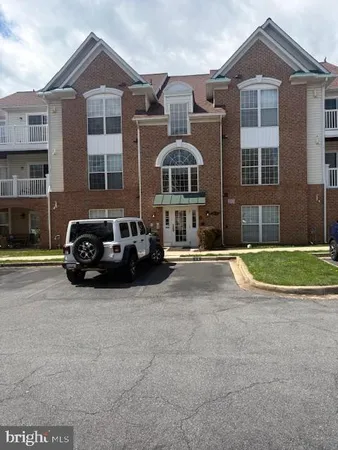 $2,000 | 2503 Coach House Way, Unit 3C, Frederick, MD 21702