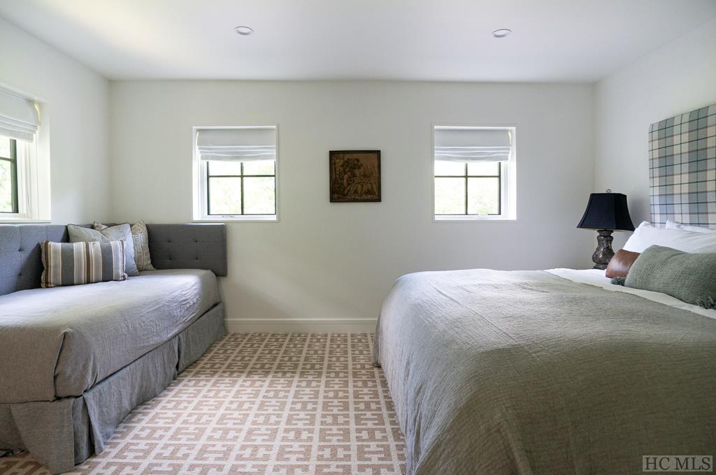 1451 Flat Mountain Road Highlands, NC 28741 - Photo 14 of 34 Gallery Image 14
