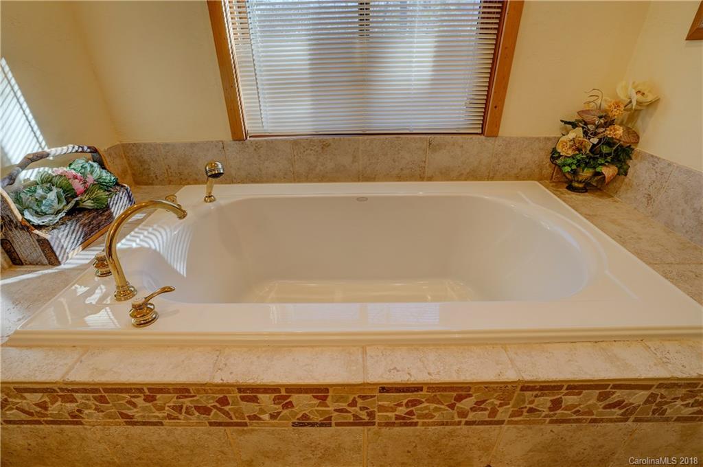 744 Shell Stand Road Almond, NC 28702 - Photo 7 of 34 Gallery Image 7