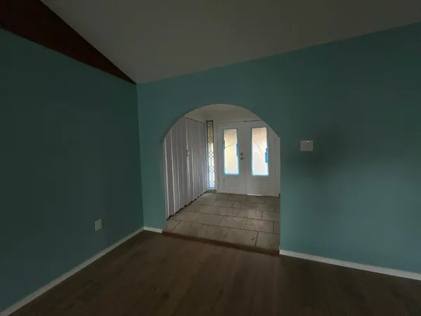 $1,600 | 9974 Elder, Willis, TX 77318