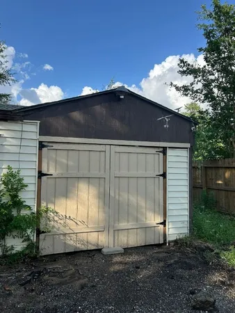 $1,600 | 9974 Elder, Willis, TX 77318