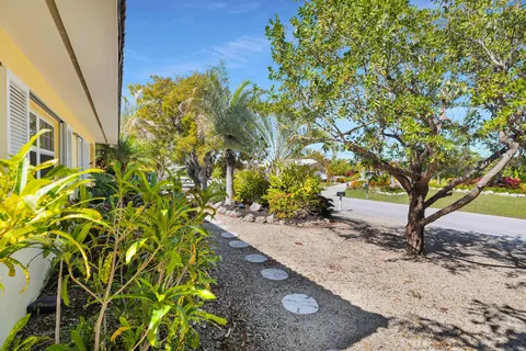 $2,795,000 | 20920 5th Avenue West, Cudjoe, FL 33042