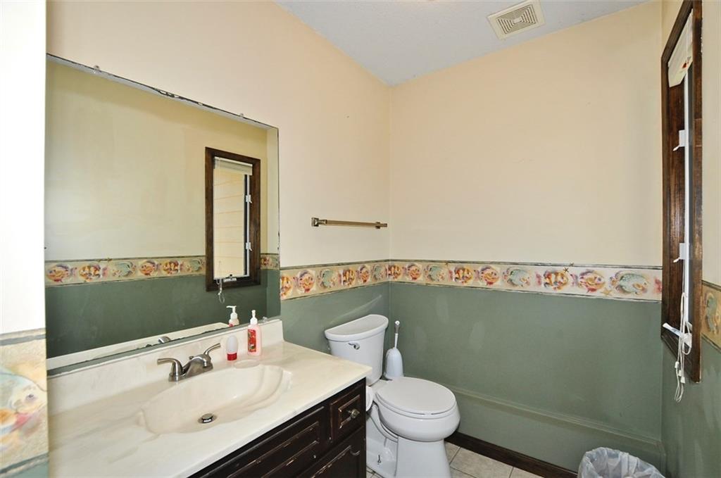 672 Cobblestone Road Avon, IN 46123 - Photo 11 of 27 Gallery Image 11