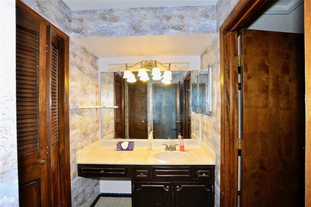 672 Cobblestone Road Avon, IN 46123 - Photo 15 of 27 Gallery Image 15