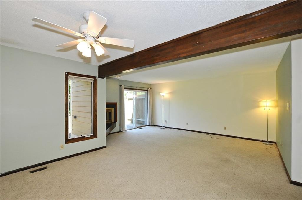 672 Cobblestone Road Avon, IN 46123 - Photo 8 of 27 Gallery Image 8