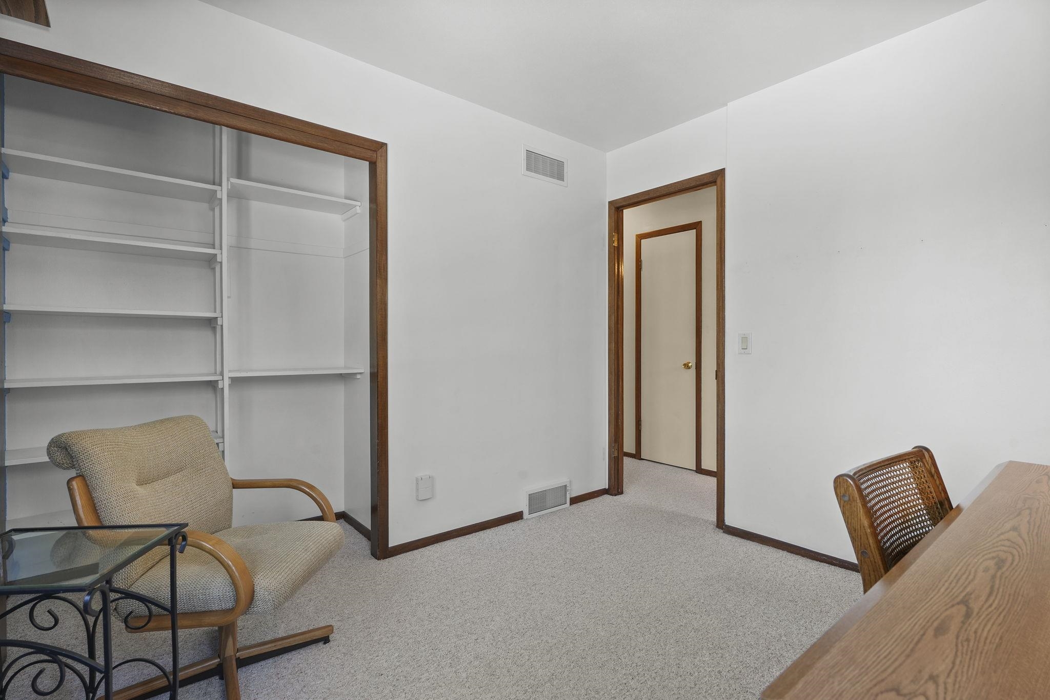 6310 Putnam Road Madison, WI 53711 - Photo 35 of 41