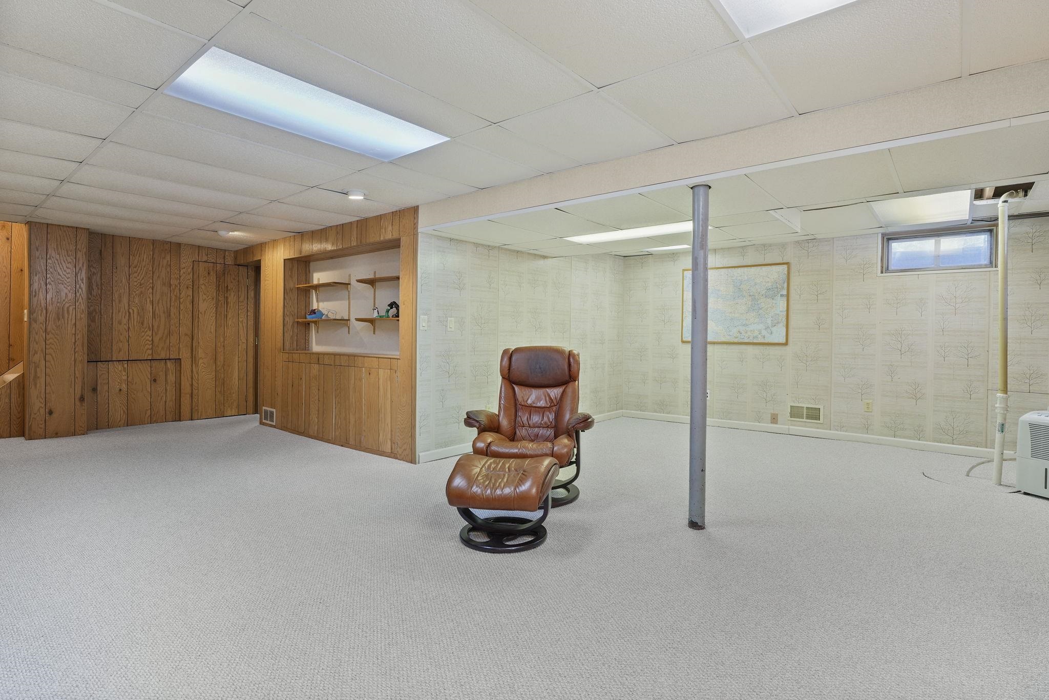 6310 Putnam Road Madison, WI 53711 - Photo 38 of 41