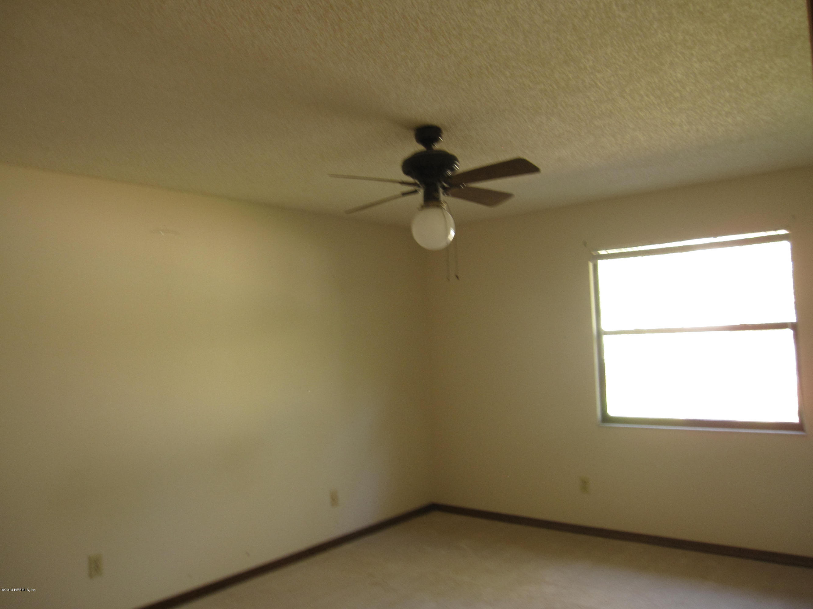 340 Foxridge Road Orange Park, FL 32065 - Photo 8 of 15 Master BR