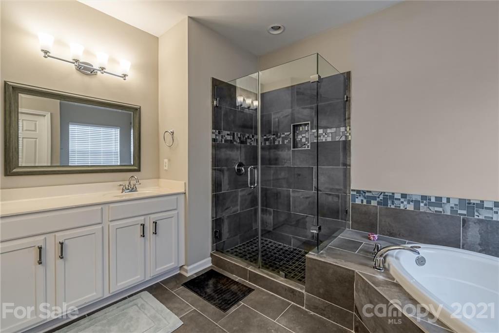 2388 Smith Cove Road Denver, NC 28037 - Photo 18 of 39 Gallery Image 18