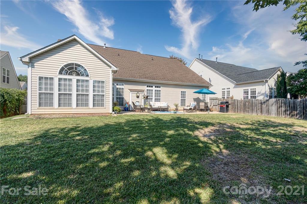 2388 Smith Cove Road Denver, NC 28037 - Photo 28 of 39 Gallery Image 28