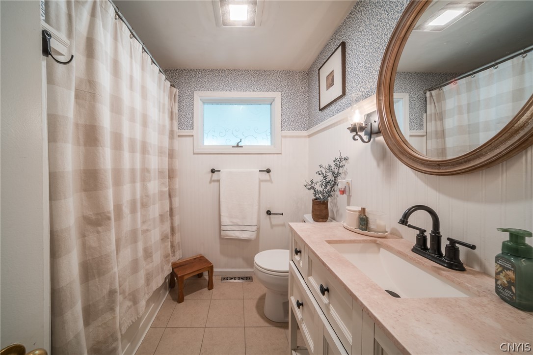 104 East Granger Road Geddes, NY 13219 - Photo 5 of 40