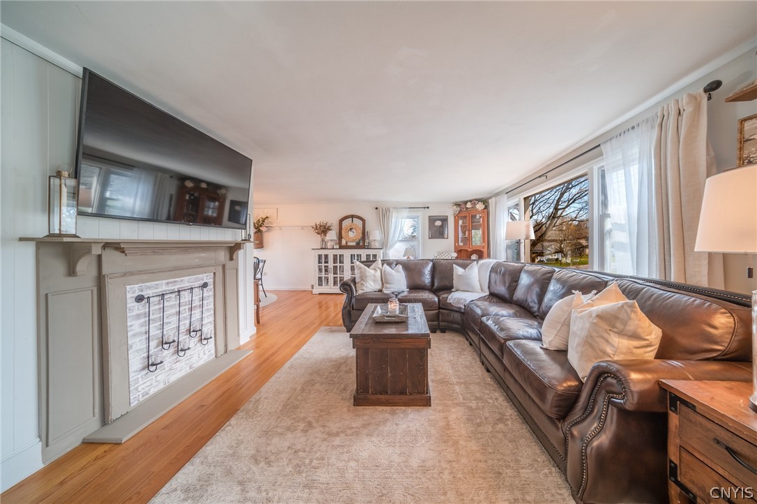 104 East Granger Road Geddes, NY 13219 - Photo 8 of 40